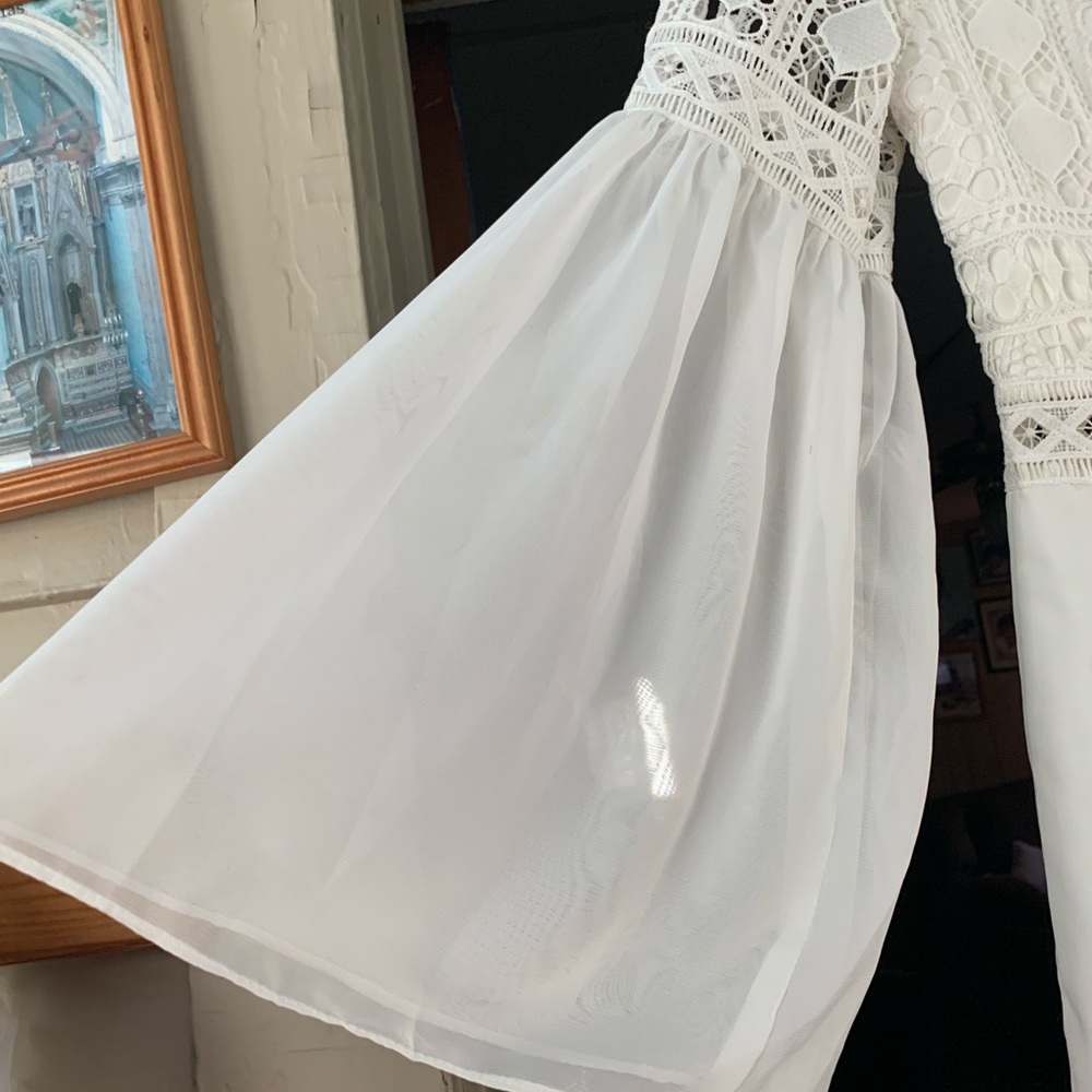 Dress - Picture 5 of 8